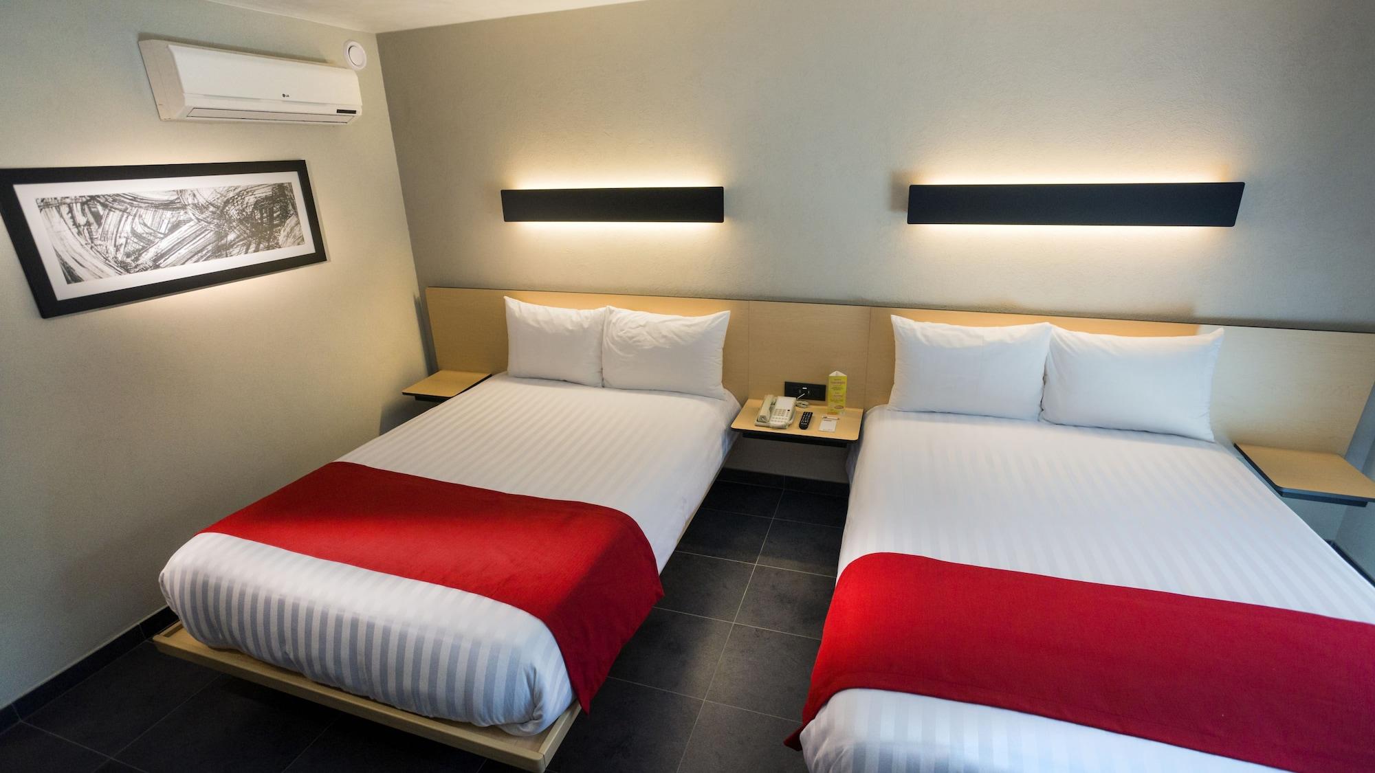 City Express Plus By Marriott Medellin Colombia Exterior photo