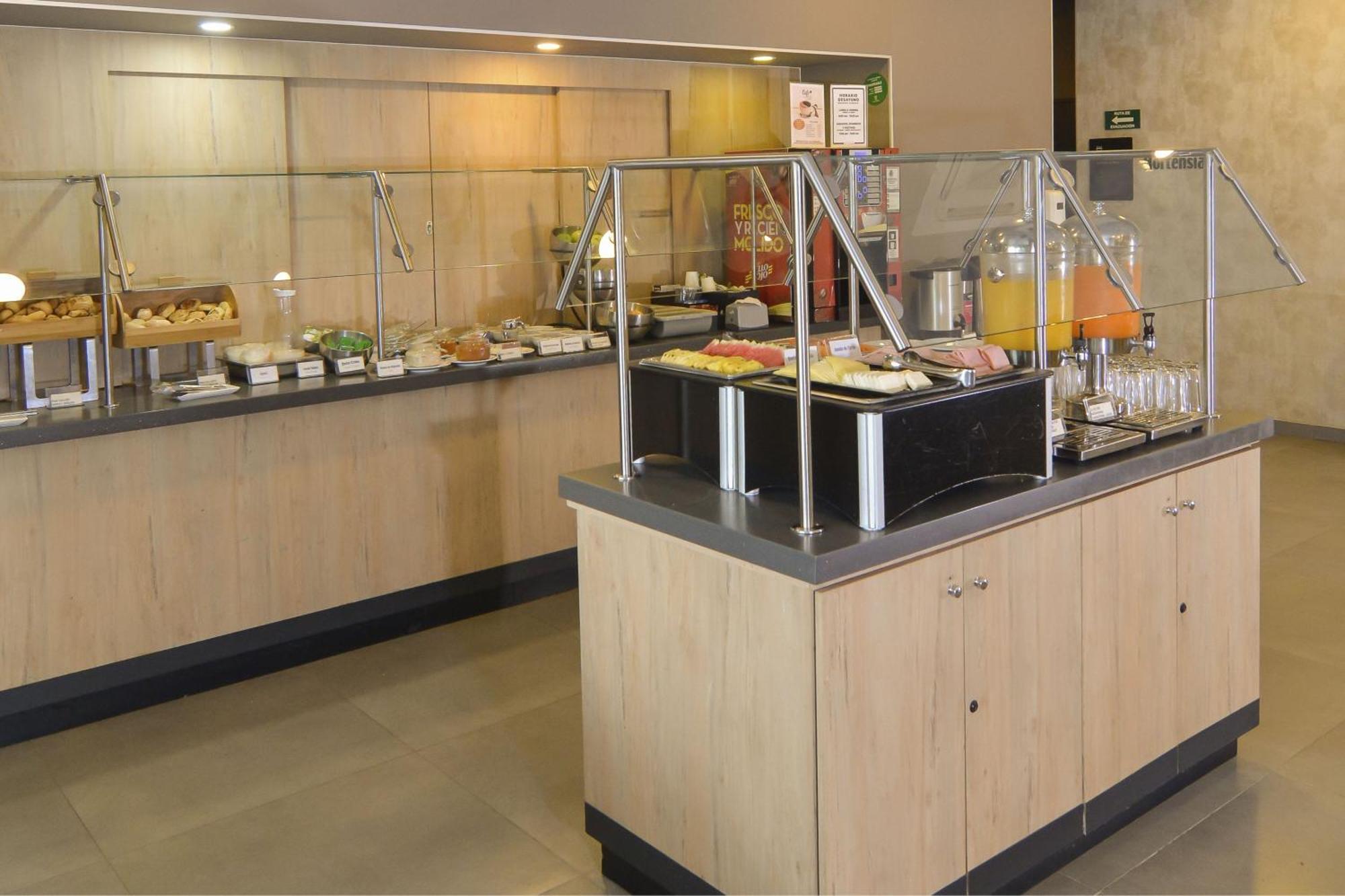 City Express Plus By Marriott Medellin Colombia Exterior photo