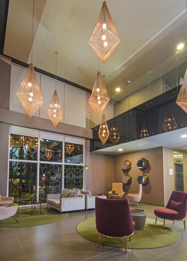 City Express Plus By Marriott Medellin Colombia Room photo